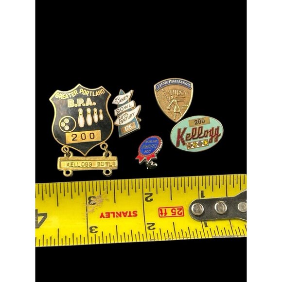 Vintage Lot of 5 Greater Portland B.P.A. 200 Kellogg Bowl Etc Bowling Lapel Pins - Picture 13 of 13